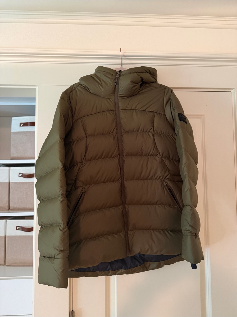 Outdoor Research Olive Hooded Puffer Jacket- XL